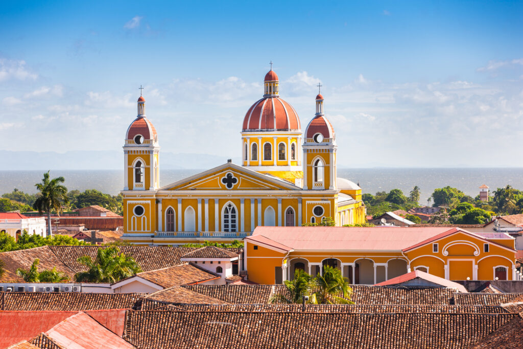 Discover Nicaragua – Granada, Masaya Volcano and Nicaragua Lake